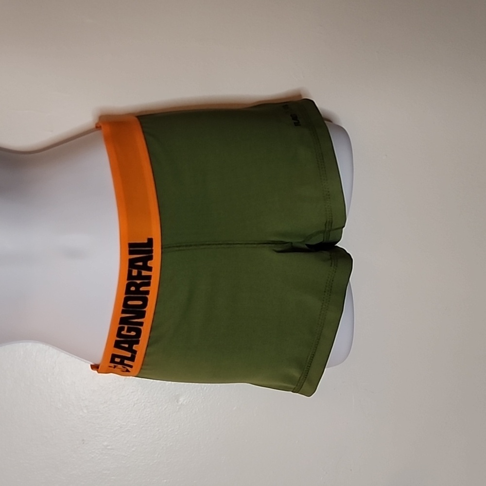 NWOT Flag Nor Fail Shorts, Green and Orange, Size Medium